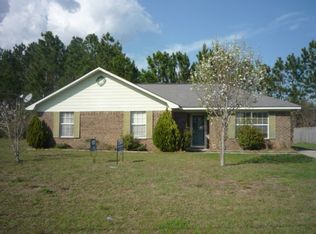 323 NE Sheila Dr, Hinesville, GA 31313