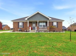 310 Oak Hill Ct, Bardstown, KY 40004