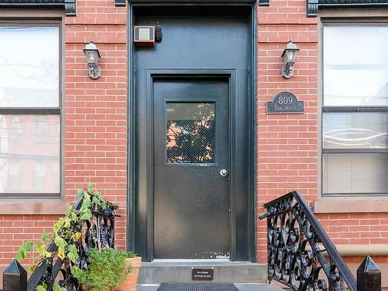 809 Park Ave #4R8 — Photo 15