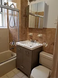 Rented by Metropolis International Realty Inc.