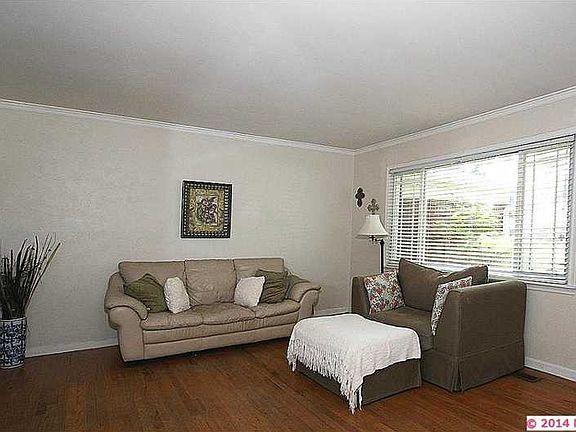2nd image of 4720 E 22nd Pl