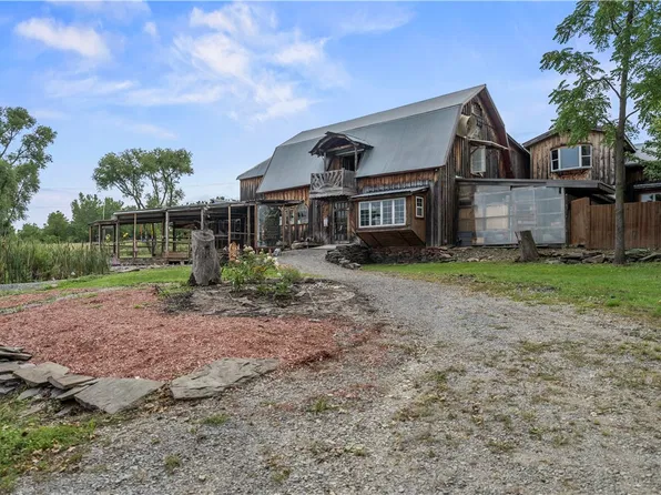 4966 State Route 414, Burdett, NY 14818