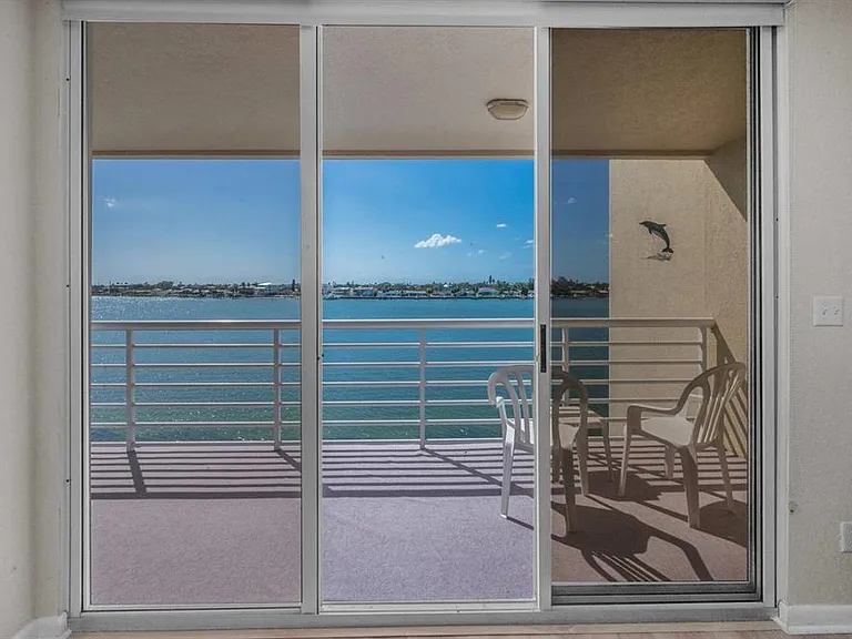 6085 Bahia Del Mar Cir #467 — Photo 3