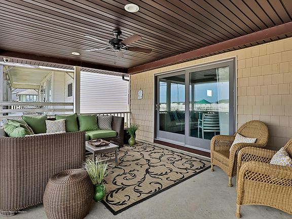 5th image of 307 N Ocean Ave