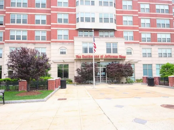 300 Mamaroneck Ave, White Plains, NY