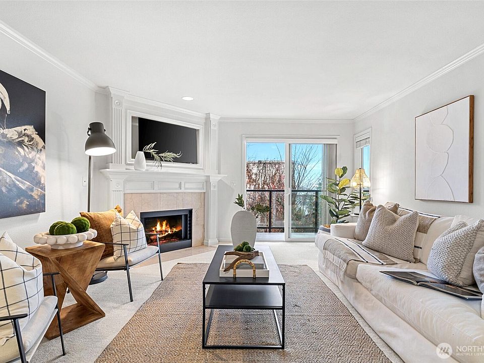 1st image of 410 2ND AVE S #206