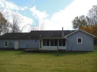 10625 Mitchell Hill Dr, Dresden, OH 43821