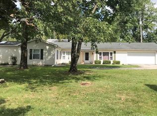 157 5th St, Plainville, IN 47568