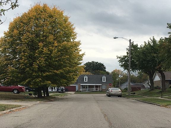 4th image of 1301 Glennelle Dr