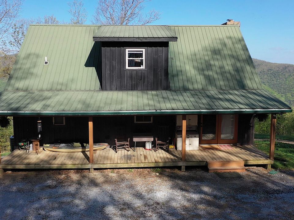 13th image of 240 Joe Pye Ln
