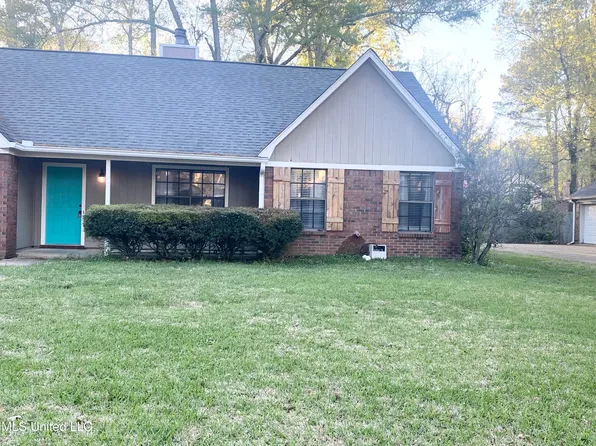 313 Shadow Wood Dr, Clinton, MS 39056