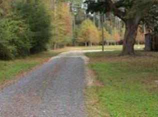 29445 James Chapel Rd N, Albany, LA 70711