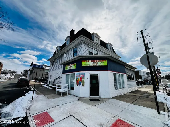 1 W Broad St, Nanticoke, PA 18634