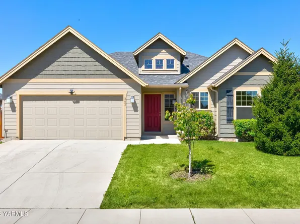 202 Golding St, Moxee, WA 98936