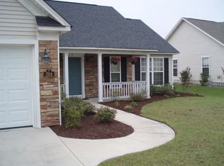 204 Heartwood Dr, Hampstead, NC 28443
