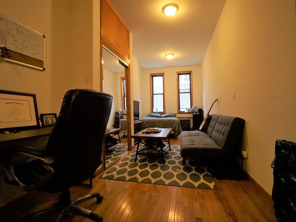 2nd image of 486 E 74th St APT A
