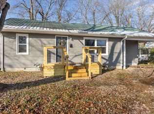 731 W 3rd St, Beaver Dam, KY 42320