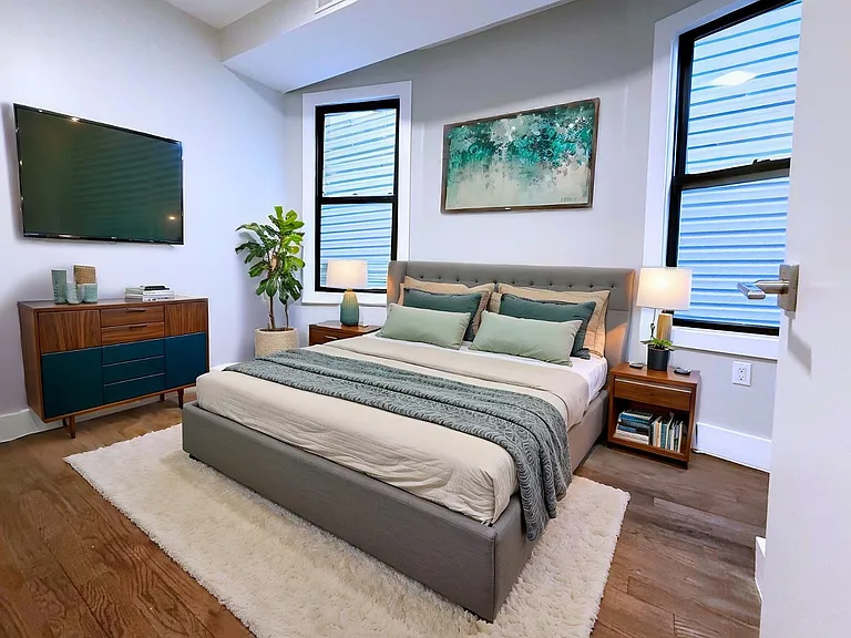126 Randolph Ave #3R — Photo 7