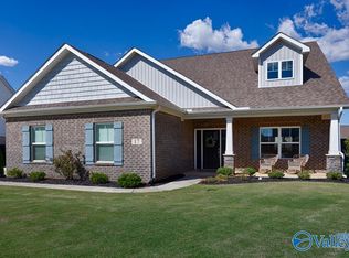 17 Stowe Ct, Madison, AL 35756