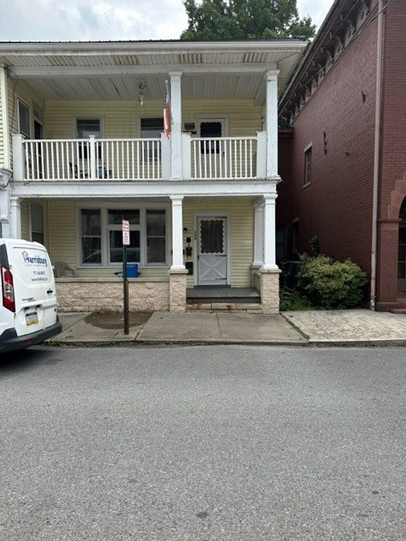 238 Center St 240, Millersburg, PA 17061 Zillow