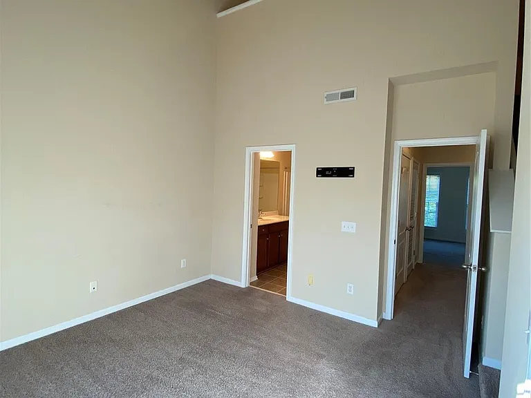 9537 Longstone Ln — Photo 23