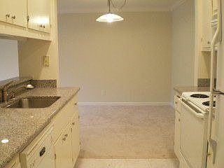 5th image of 3222 Glendora Dr APT 109
