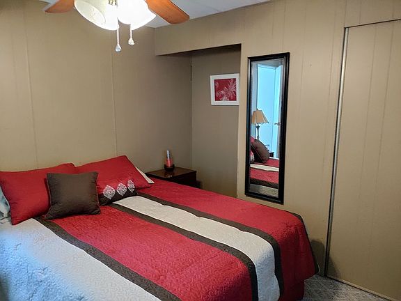 5th image of 2807 La Quinta Dr