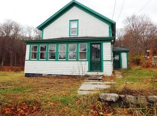 40 Chestnut Hill Rd, Millville, MA 01529