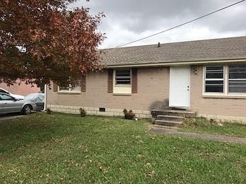 1st image of 721 Kent Dr APT B