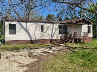 604 Bryant St, Dexter, GA 31019