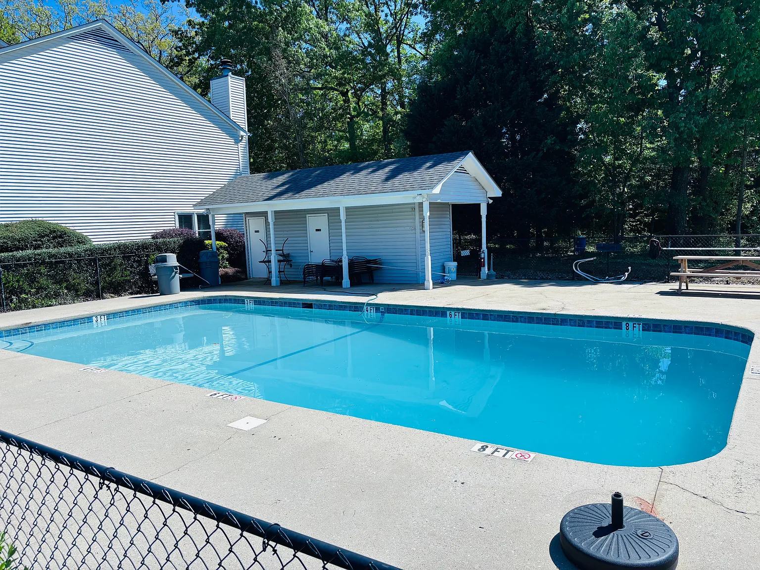 3 bed, 1656 sqft, $2,150 — Photo 2