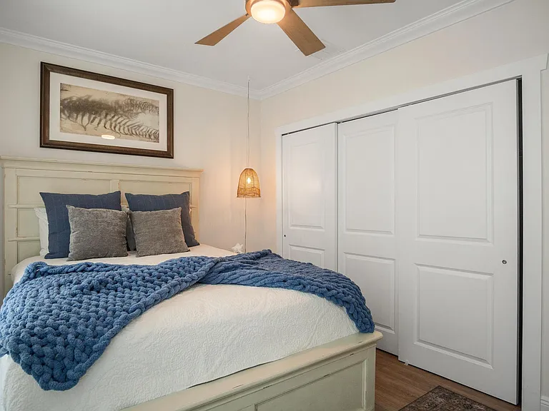 840 Beltrees St — Photo 34