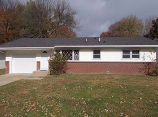 1501 E Broadmoor St, Springfield, MO 65804