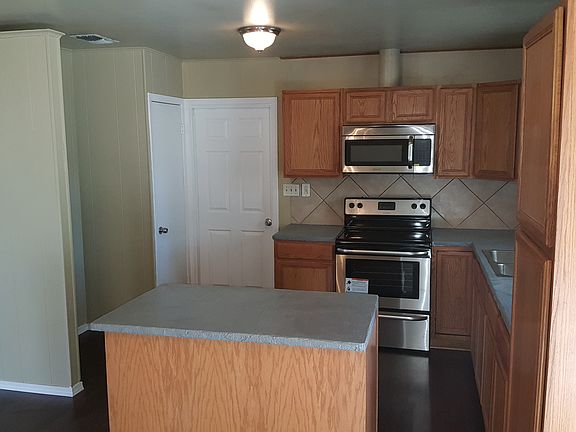 3rd image of 5323 Starfire St