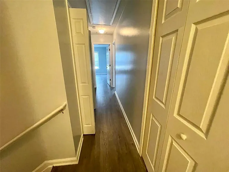 400 Grayson Way — Photo 11