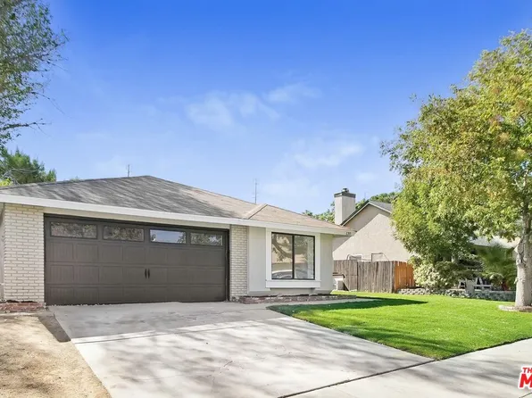 130 Mountainside Dr, Palmdale, CA 93550