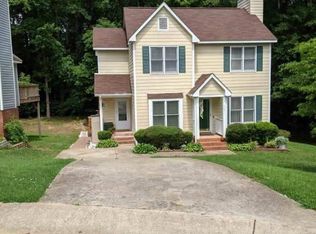 1001 Sheetbend Ln, Raleigh, NC 27606