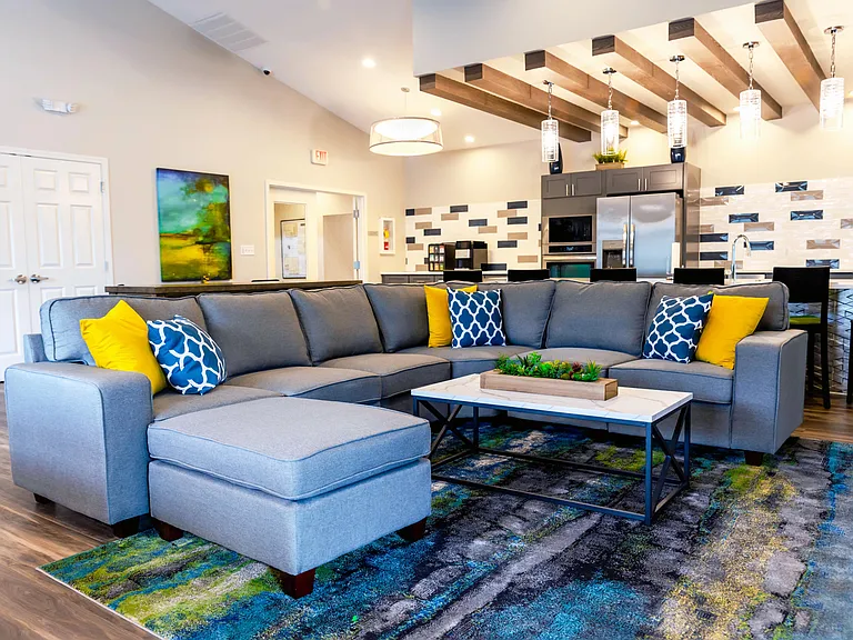 Heron Springs Apartments — Photo 17