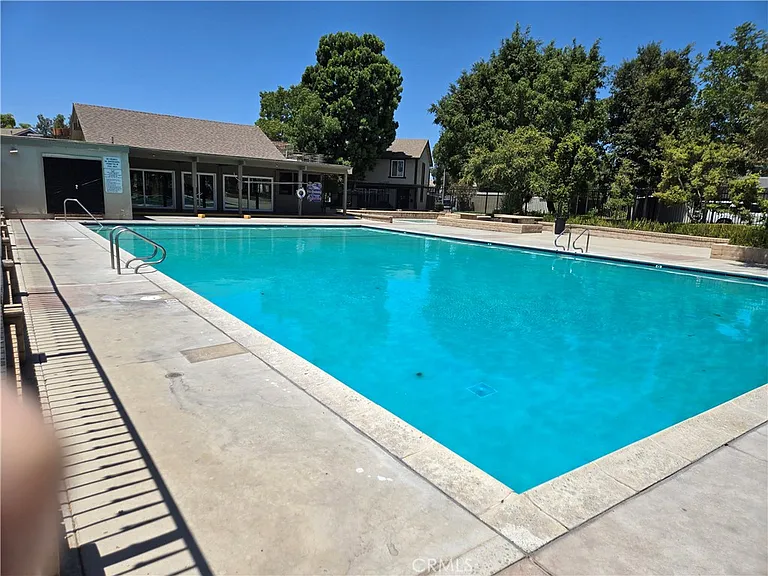 7040 Auburn Way — Photo 18