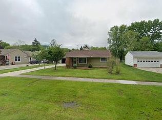 1348 Georgia Ave, Marysville, MI 48040