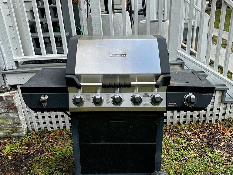 2401 Habersham St #A — Photo 29