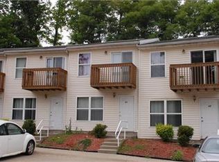 Richland Avenue Townhomes, Athens, OH 45701