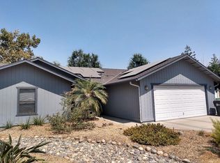 1140 W Glenn Ct, Porterville, CA 93257