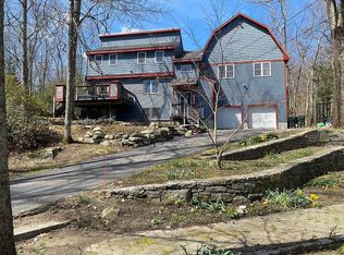 161 Oxford Ave, Dudley, MA 01571