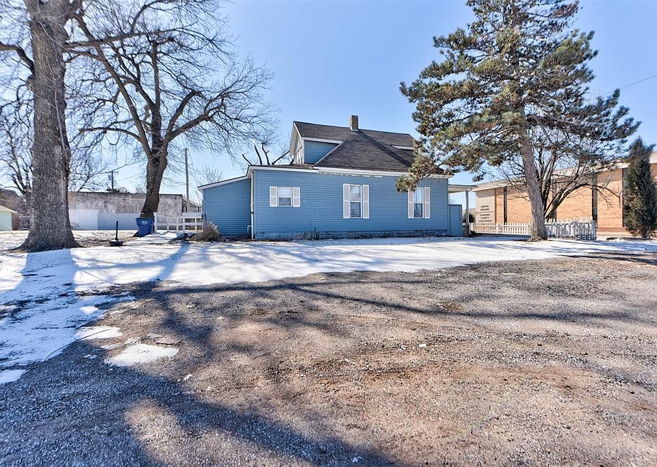 2nd image of 320 N Choctaw Ave Lot 21-22