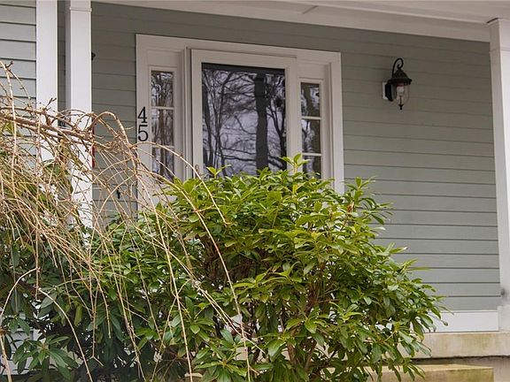 2nd image of 45 Woodbridge Dr