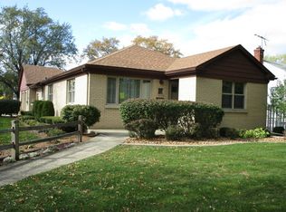 18062 Wentworth Ave, Lansing, IL 60438