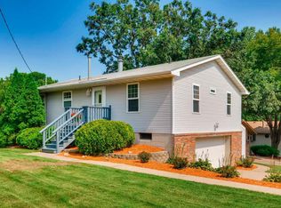 2380 3rd St NW, New Brighton, MN 55112