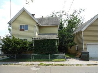 6 Tooley Ln, Danbury, CT 06810