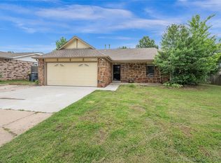 11259 S Franklin Ave, Jenks, OK 74037